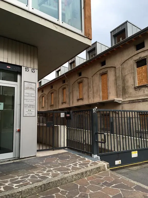 The Little House In Bergamo Apartment